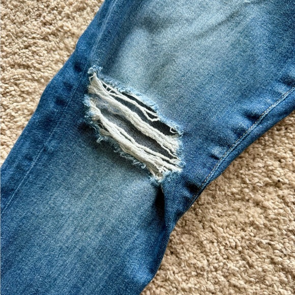 Joe’s Irisa Slim Crop Jeans - Picture 3 of 10